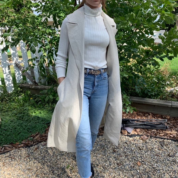 Massimo Dutti Linen Waistcoat - Picture 2 of 7